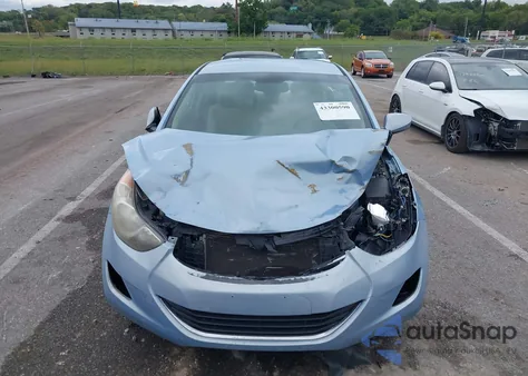 2013 Hyundai Elantra Gls from USA, damaged, VIN KMHDH4AE2DU518634